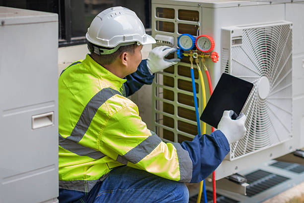 Professional Hvac Maintenance technician working in Amboy, WA